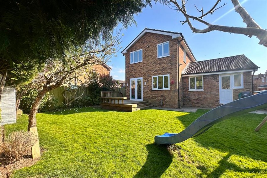 Images for Lindisfarne Drive, Poynton 