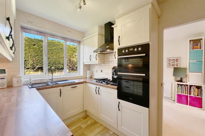 Images for Lindisfarne Drive, Poynton 