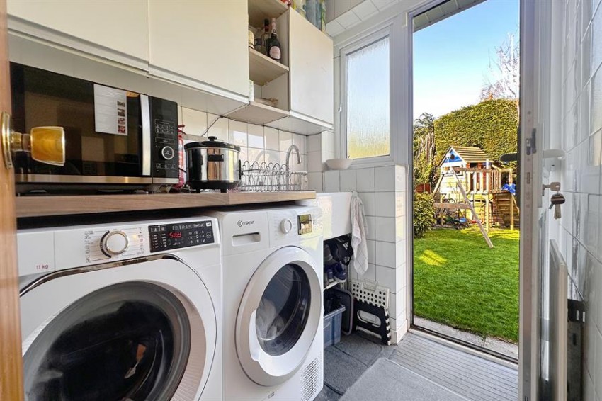 Images for Lindisfarne Drive, Poynton 