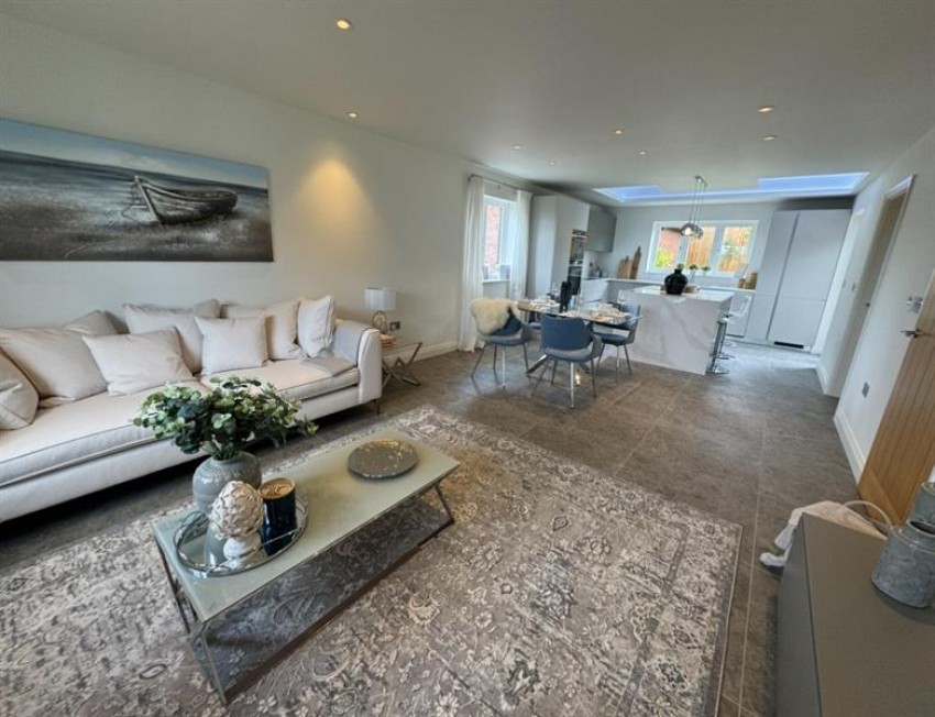 Images for Mereside Close, Maw Green Road, Crewe