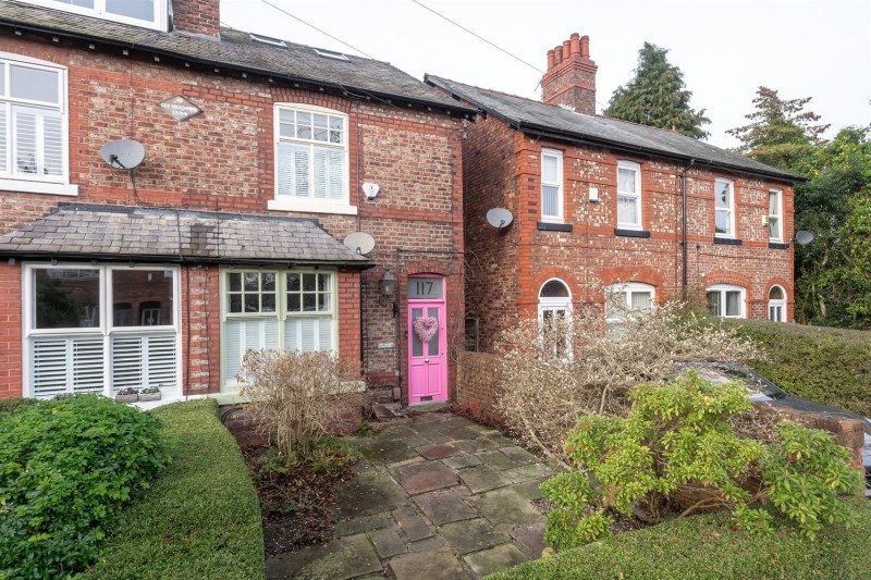 Heyes Lane, Alderley Edge