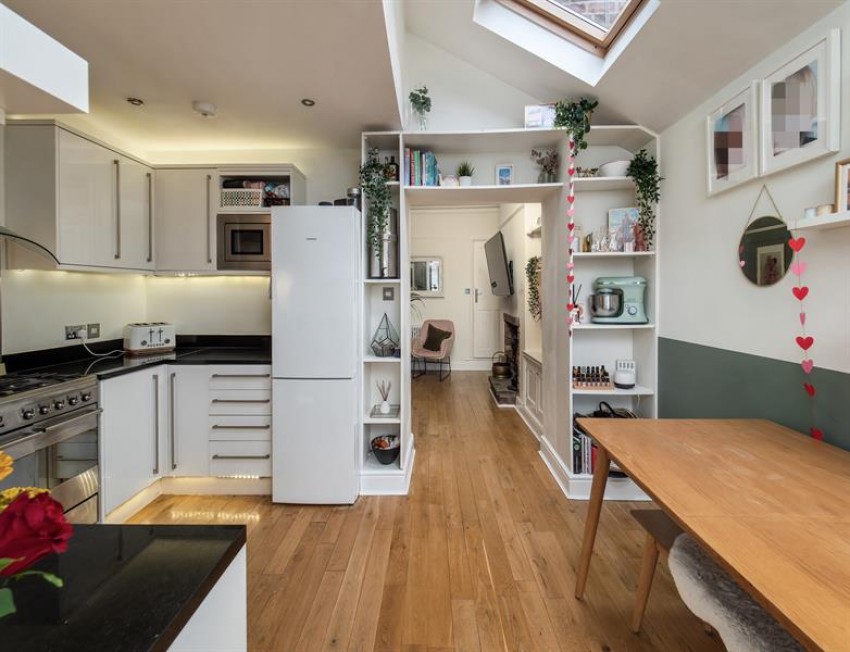 Images for Heyes Lane, Alderley Edge