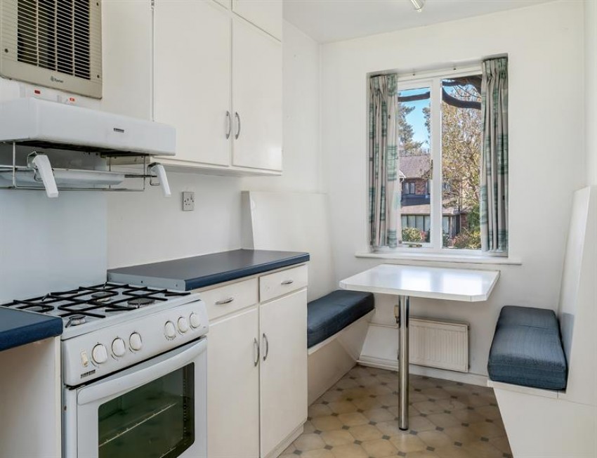 Images for Meadow Drive, Prestbury, Macclesfield