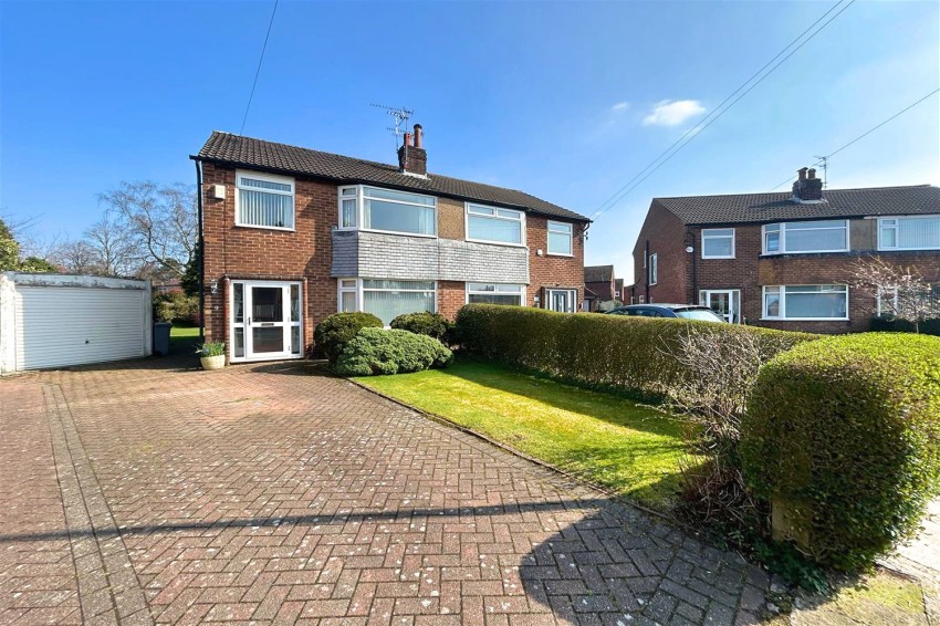 Images for Carlyn Avenue, Sale