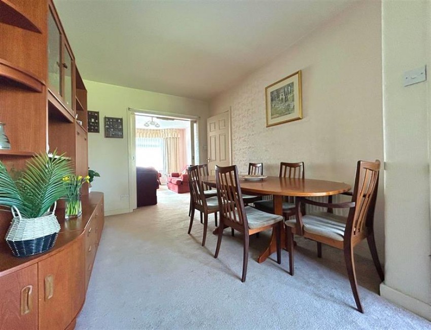 Images for Carlyn Avenue, Sale