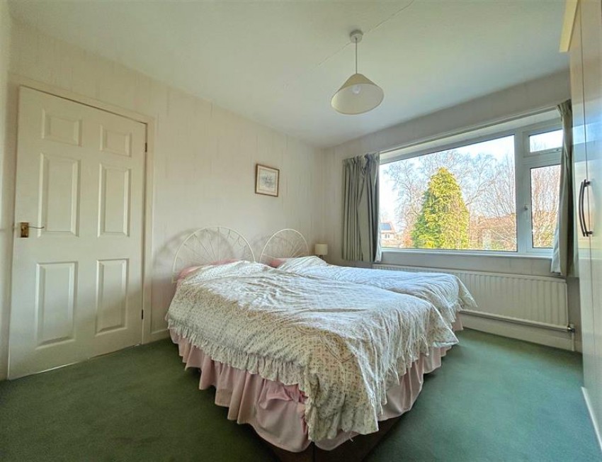 Images for Carlyn Avenue, Sale