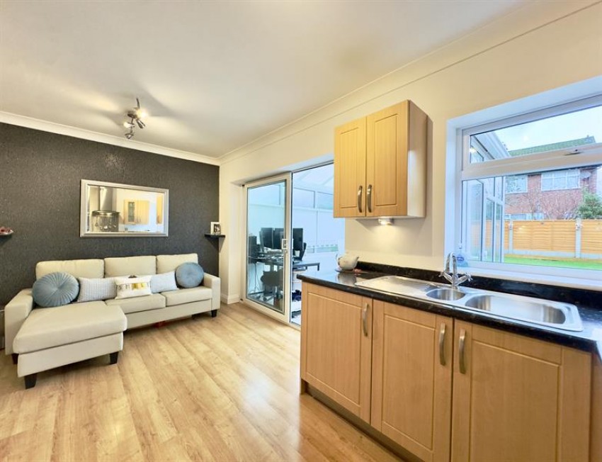 Images for Meadway, Poynton