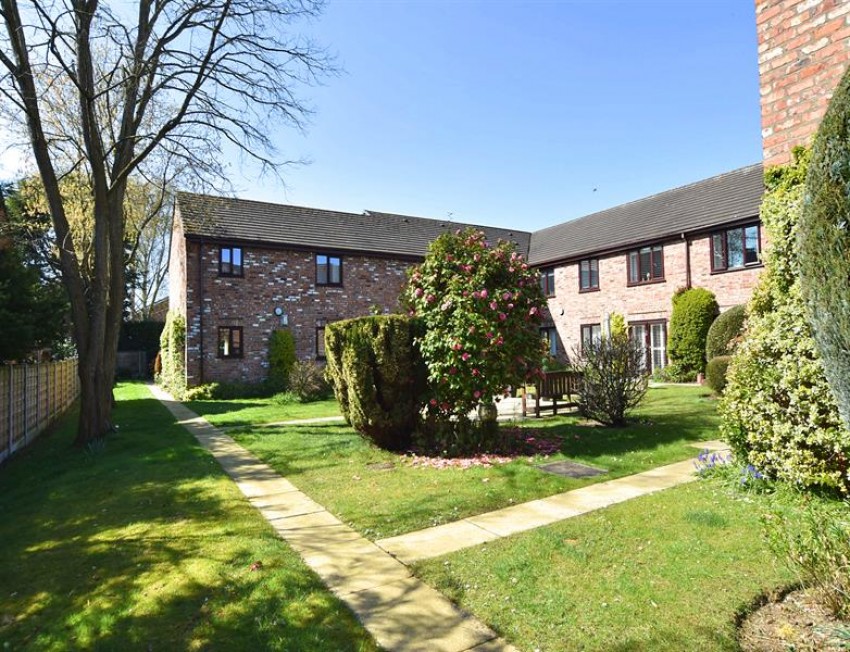 Images for Sandringham Court, London Road, Holmes Chapel