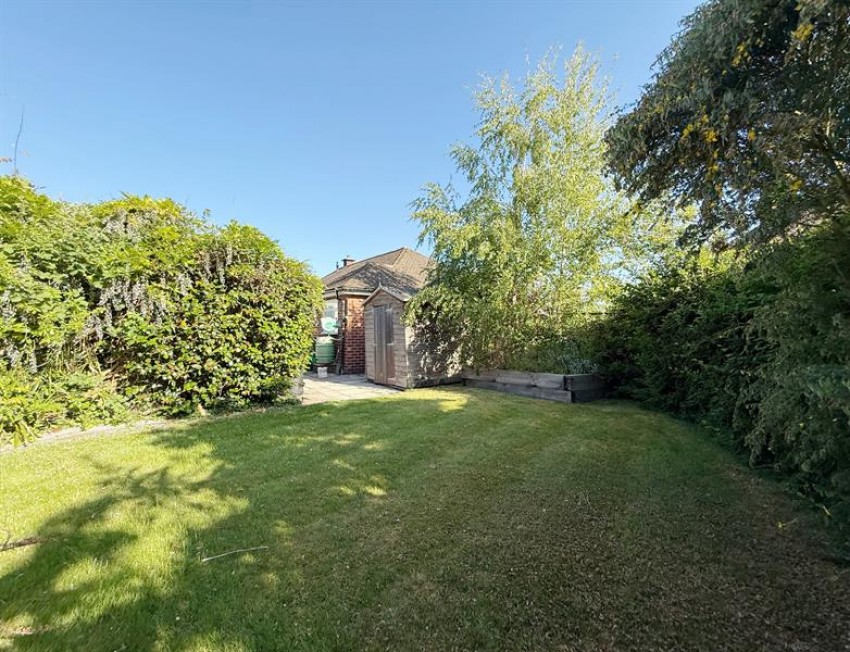 Images for Roundway, Bramhall