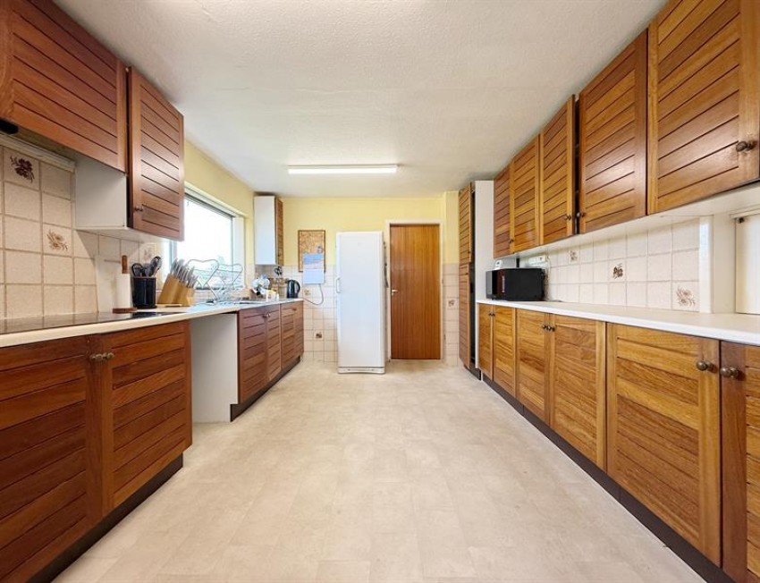 Images for Roundway, Bramhall