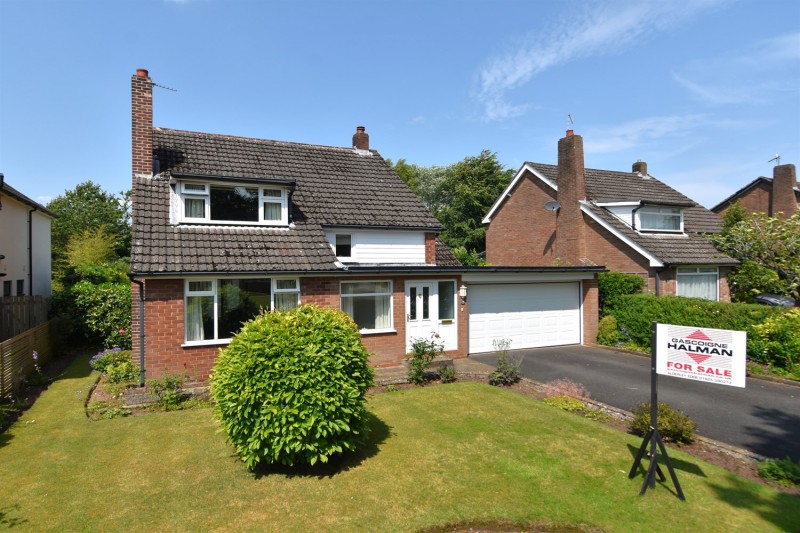 Wilton Crescent, Alderley Edge