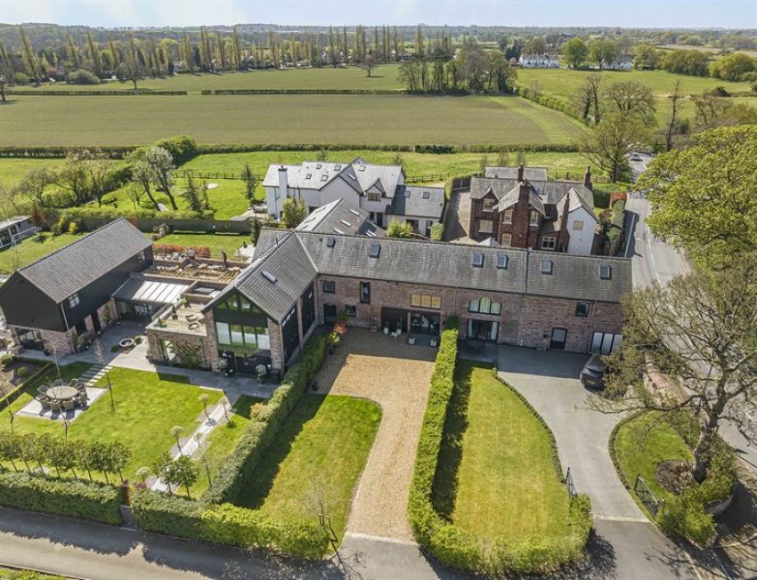Images for Cherry Lane Barns, Cherry Lane, Lymm