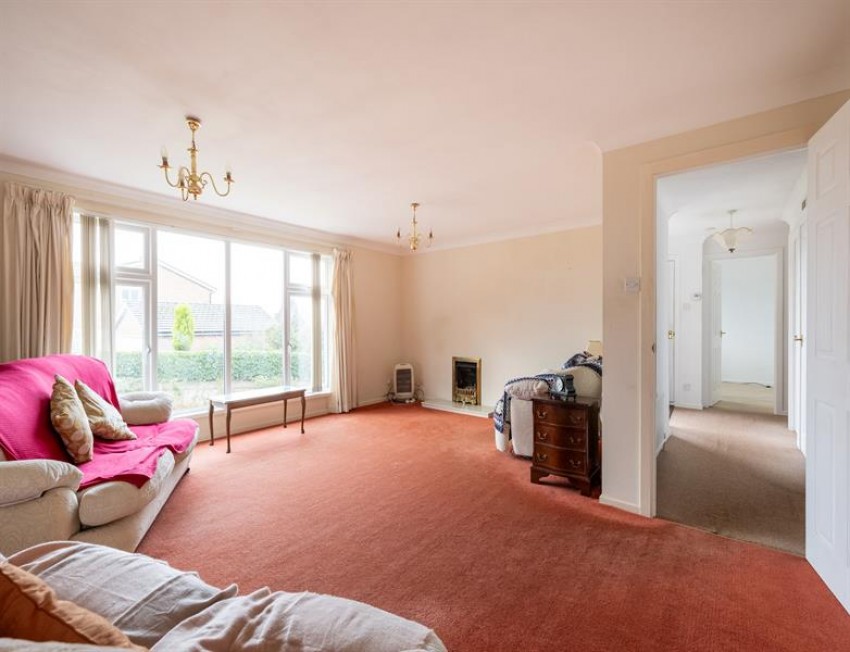 Images for Outstanding views and large bungalow in North Brook Road, Utkinton
