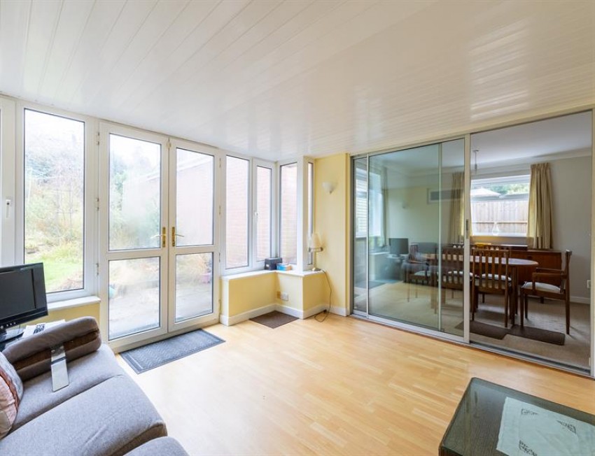 Images for Outstanding views and large bungalow in North Brook Road, Utkinton