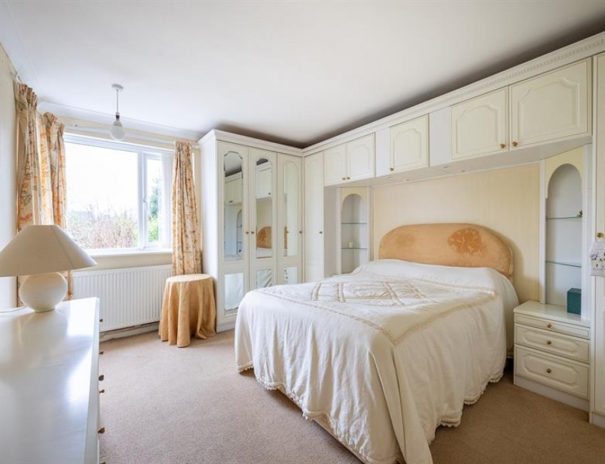 Images for Outstanding views and large bungalow in North Brook Road, Utkinton