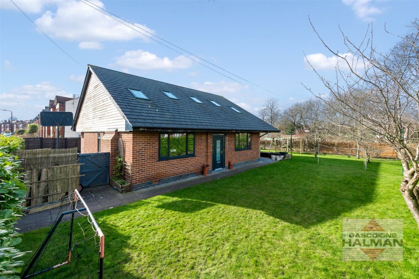 Images for Glebelands Road, Sale