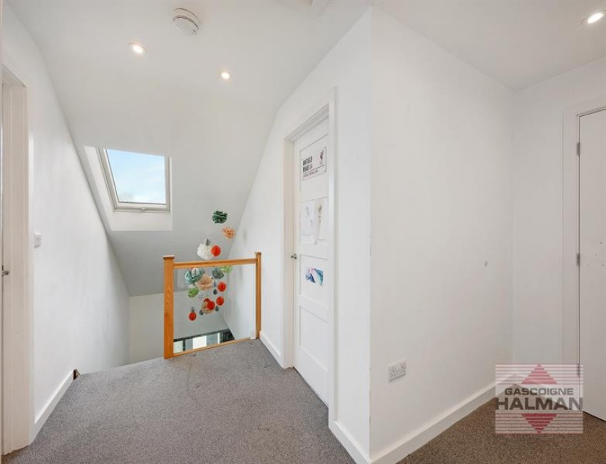 Images for Glebelands Road, Sale