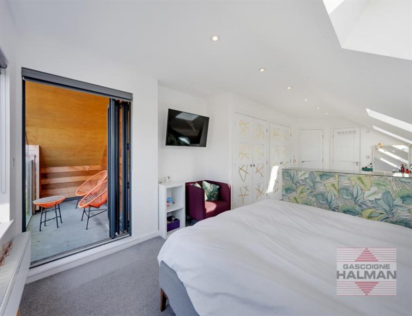 Images for Glebelands Road, Sale