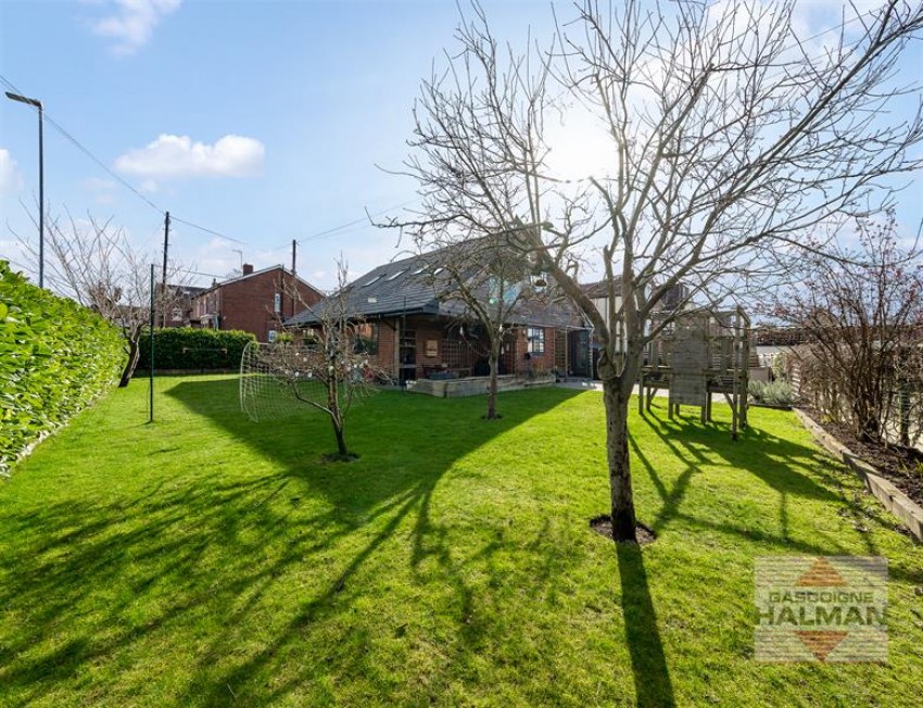 Images for Glebelands Road, Sale
