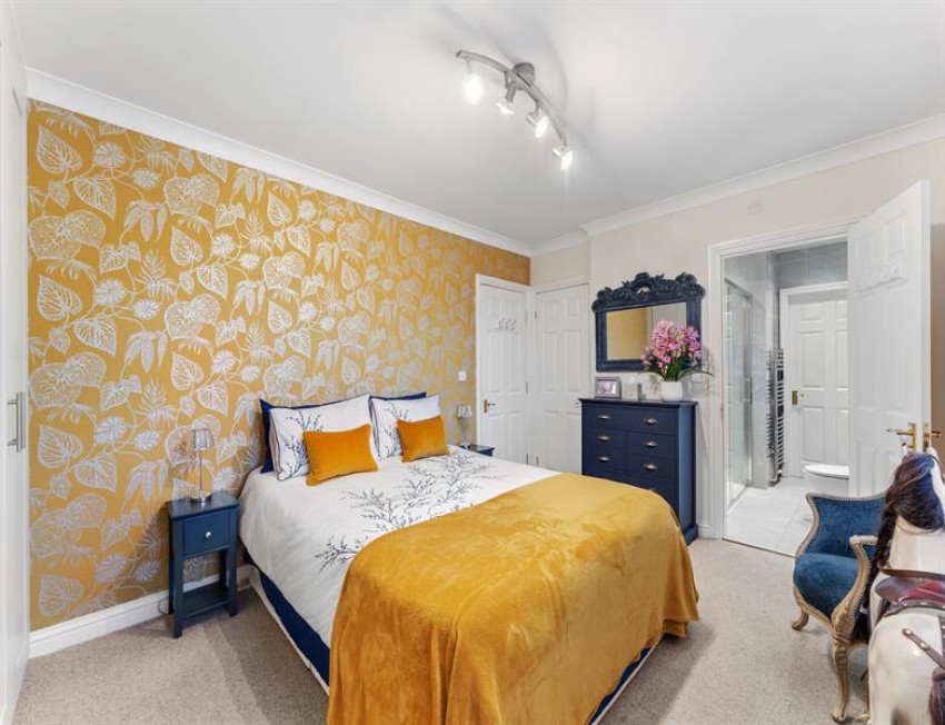 Images for Higher Lane, Lymm