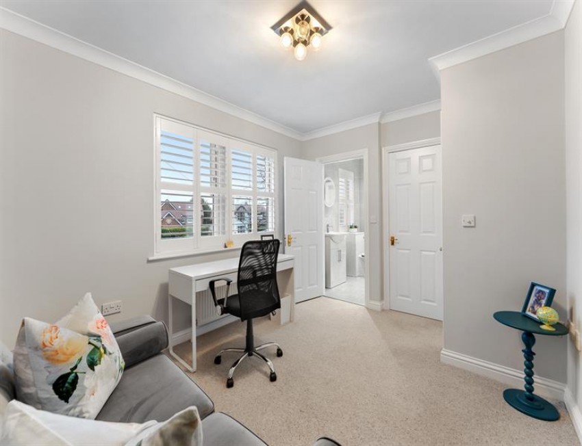 Images for Higher Lane, Lymm