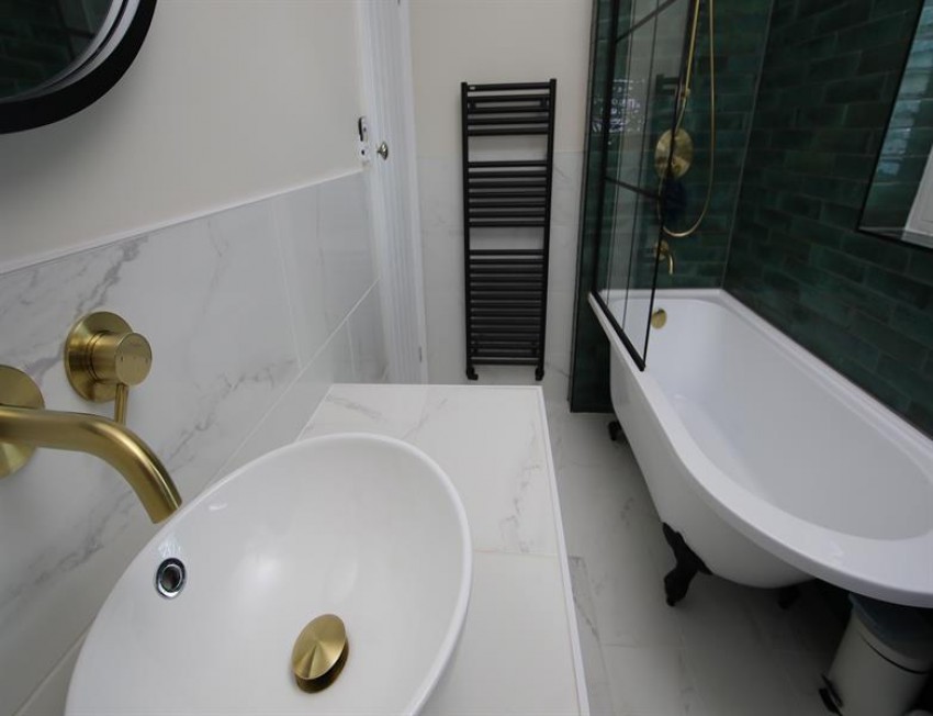 Images for Greenview Drive, East Didsbury