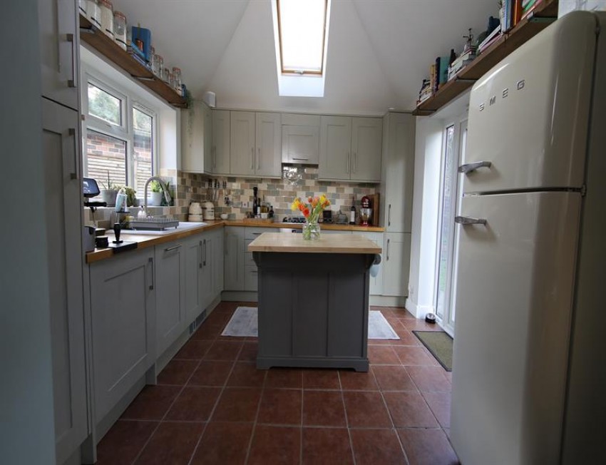 Images for Greenview Drive, East Didsbury
