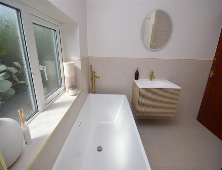 Images for Norfolk Avenue, Heaton Chapel