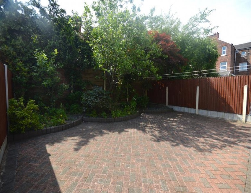 Images for Norfolk Avenue, Heaton Chapel