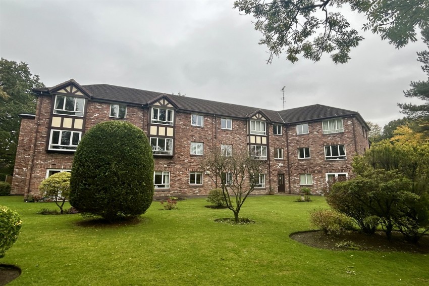 Images for Oakwood, Tabley Road, Knutsford