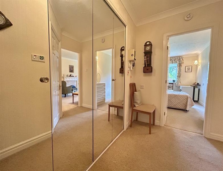 Images for Oakwood, Tabley Road, Knutsford