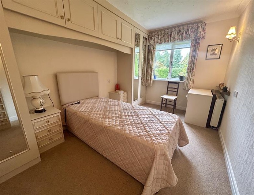 Images for Oakwood, Tabley Road, Knutsford