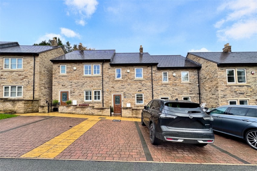 Images for Mossy Lea Drive, Glossop