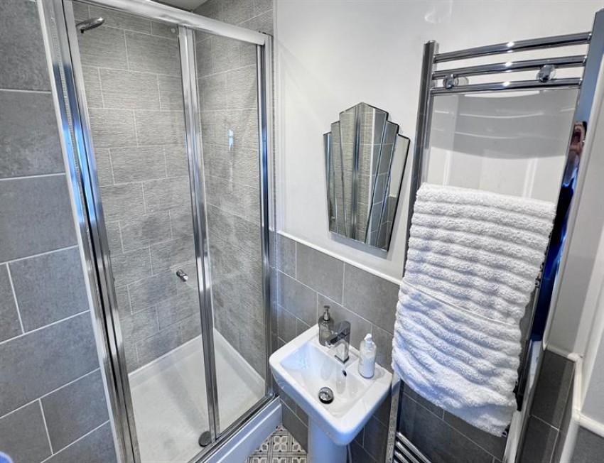 Images for Mossy Lea Drive, Glossop