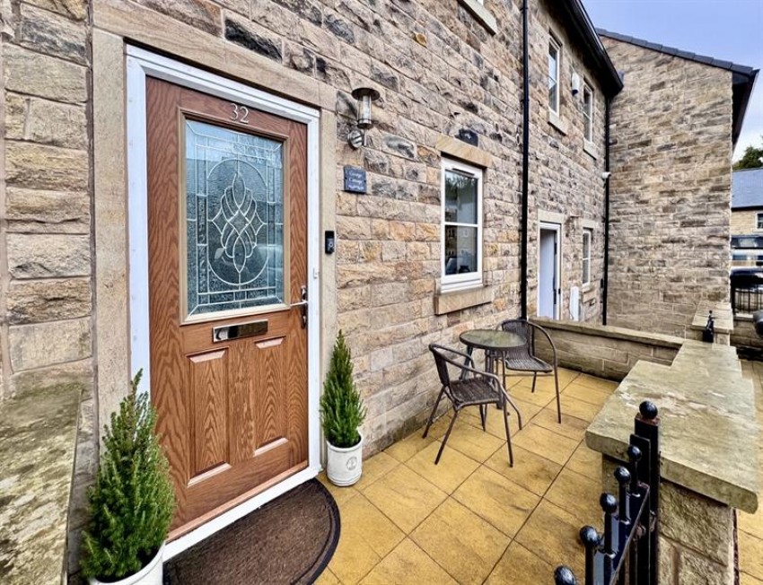 Images for Mossy Lea Drive, Glossop