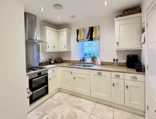 Images for Mossy Lea Drive, Glossop