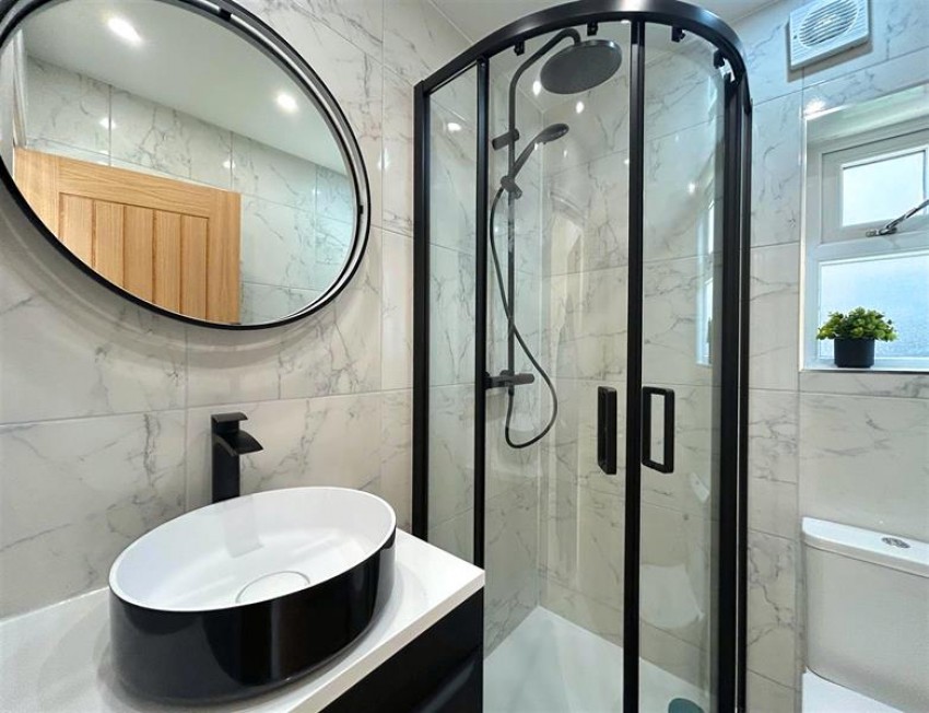 Images for Epsom Avenue, Sale
