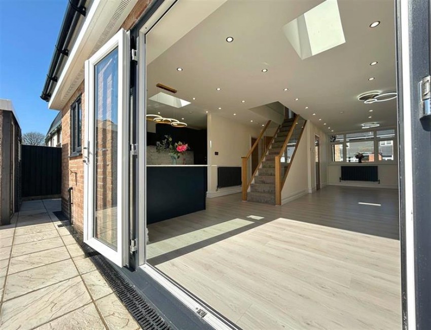 Images for Epsom Avenue, Sale