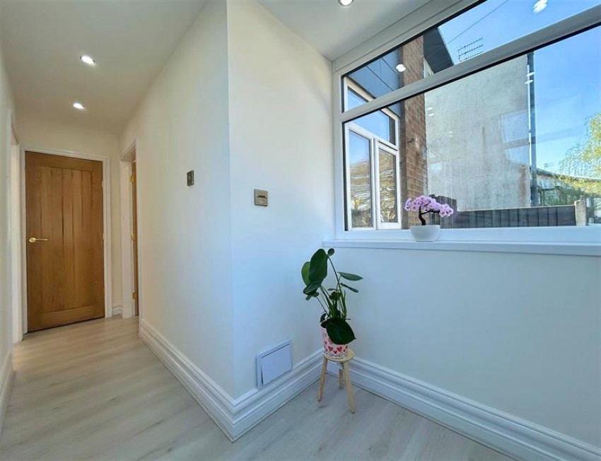 Images for Epsom Avenue, Sale