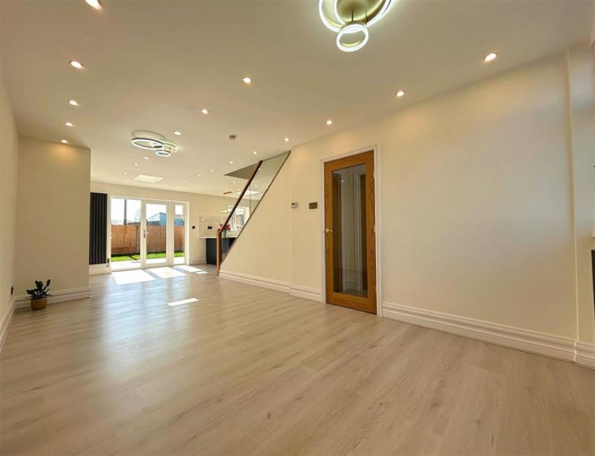 Images for Epsom Avenue, Sale