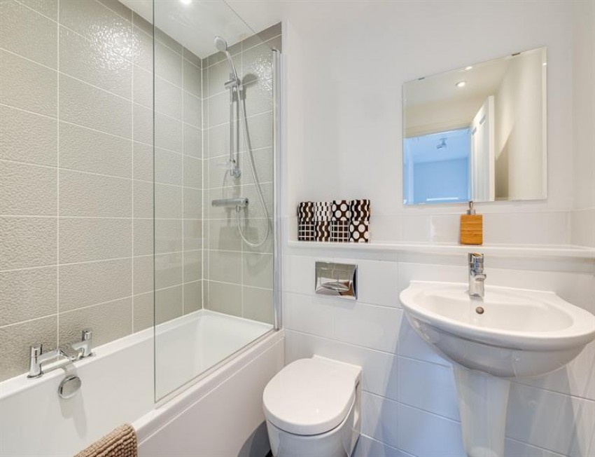 Images for Golden Nook Road, Cuddington