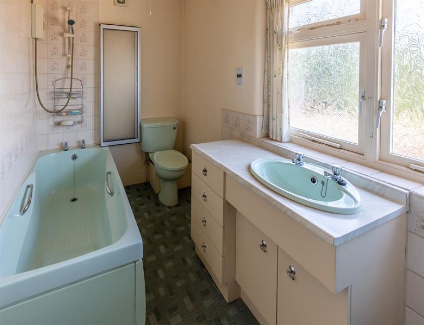 Images for Kingsway, Frodsham