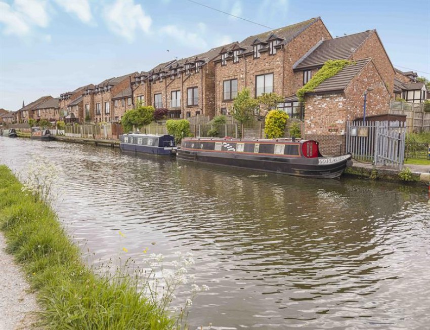 Images for Mardale Crescent, Lymm