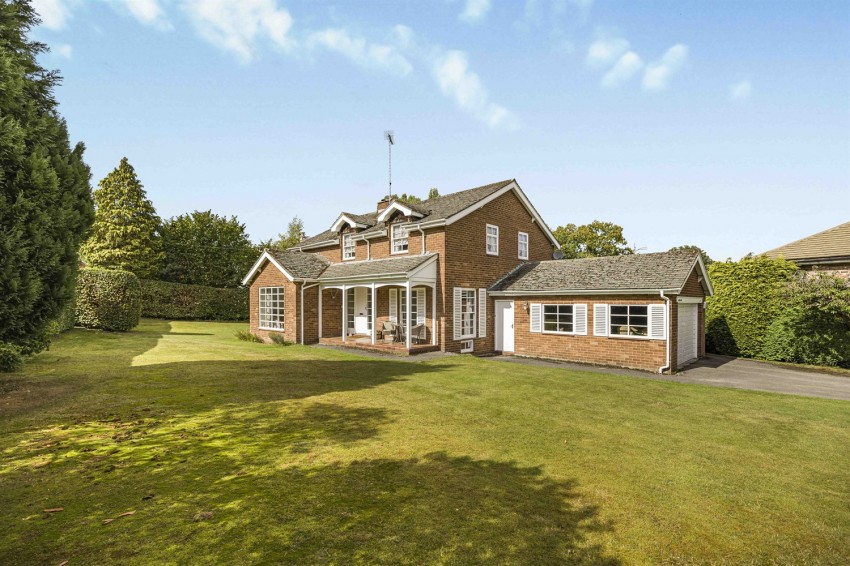 Images for Meadow Drive, Prestbury