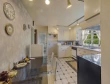Images for Meadow Drive, Prestbury