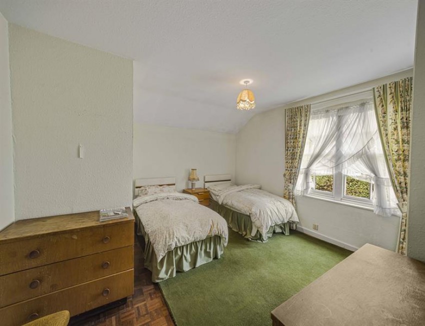 Images for Meadow Drive, Prestbury