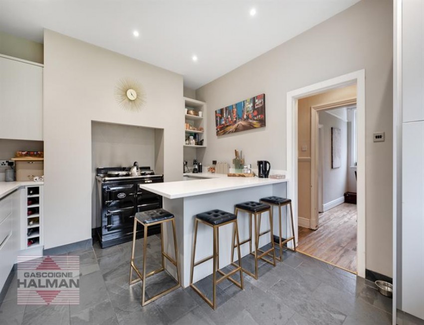 Images for Clifton Park Road, Davenport