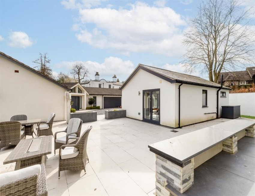 Images for Small private road just off Chester Road