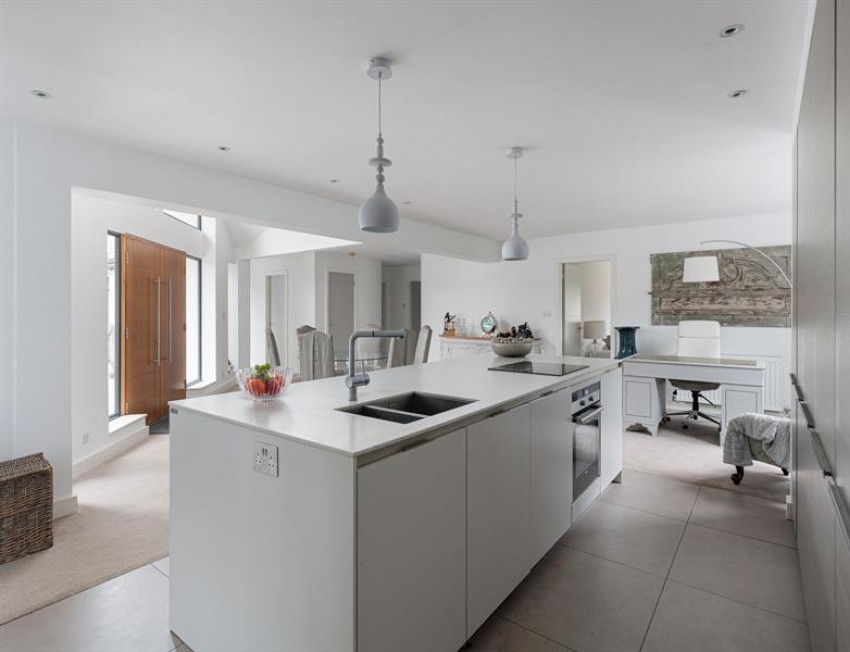 Images for Small private road just off Chester Road