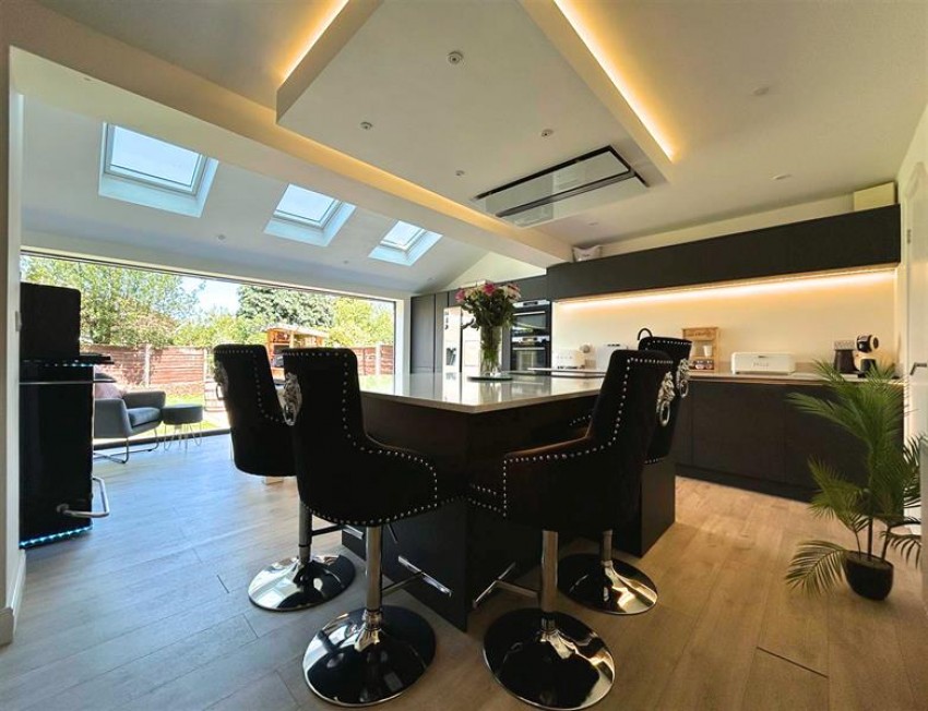 Images for Dorchester Drive, Manchester